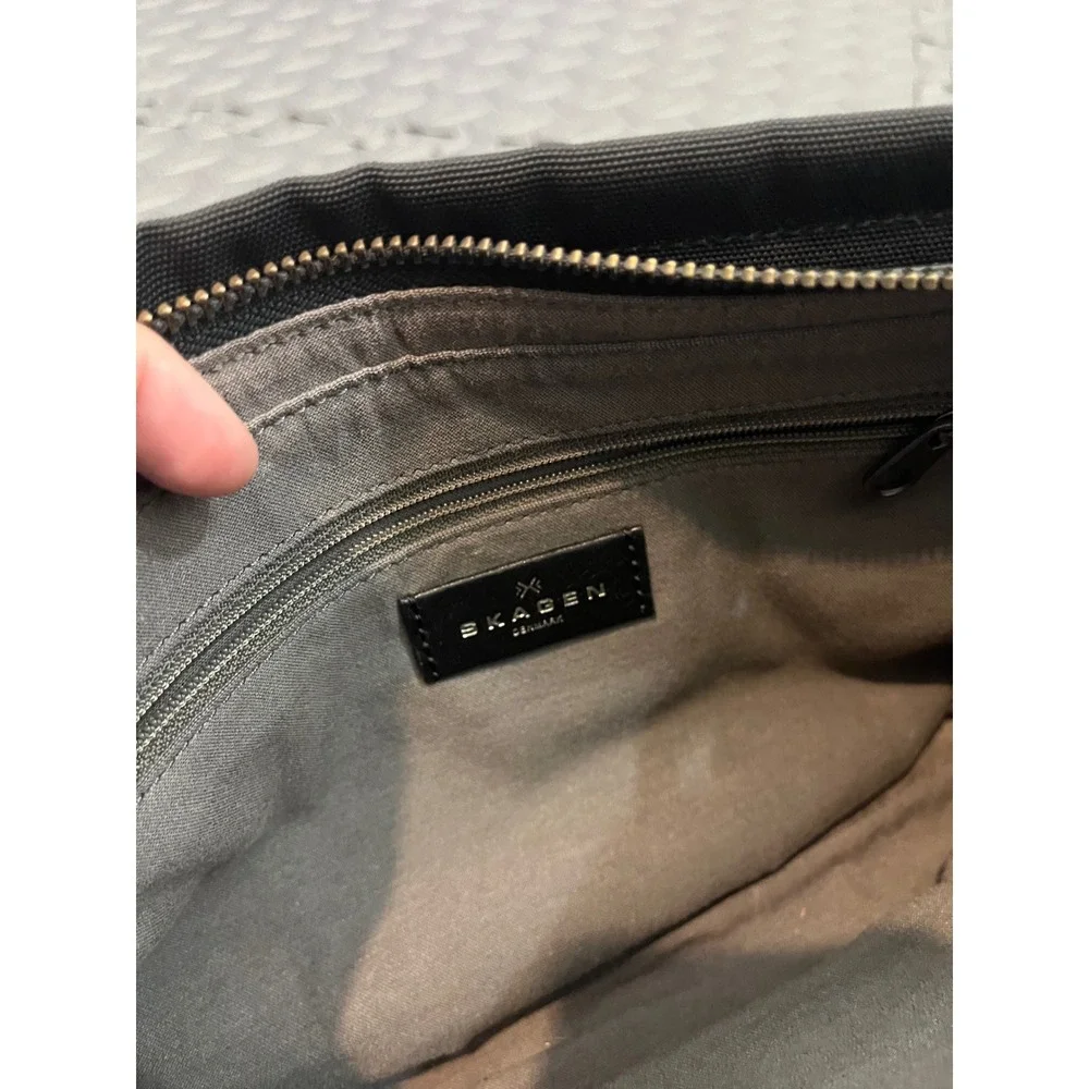 Skagen‎ Crossbody Bag Womens OS Black Nylon Leather Trim Minimalist Messenger